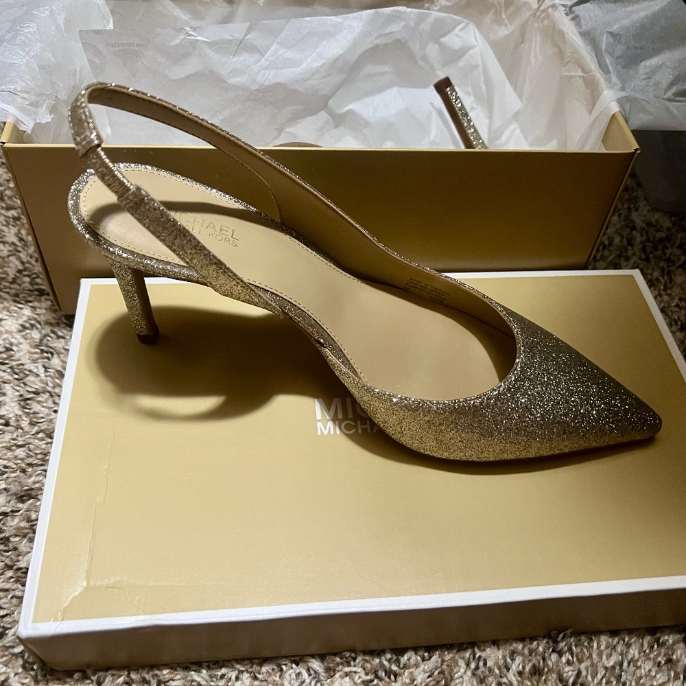 Michael Kors Women's Alina Flex Sling Pump Pale Gold Sparkle Dress Shoe